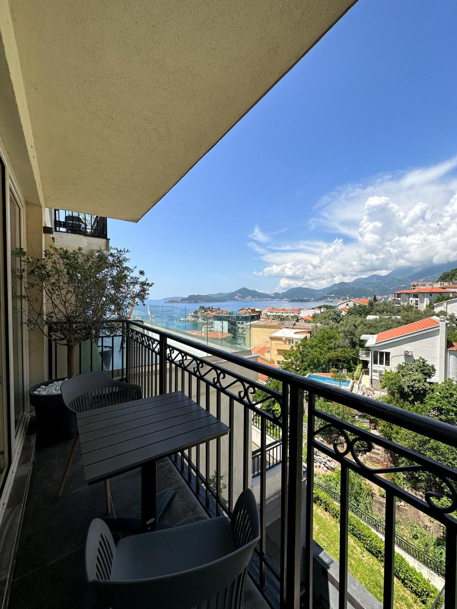 Vertmont Villa Sveti Stefan Eksteriør billede